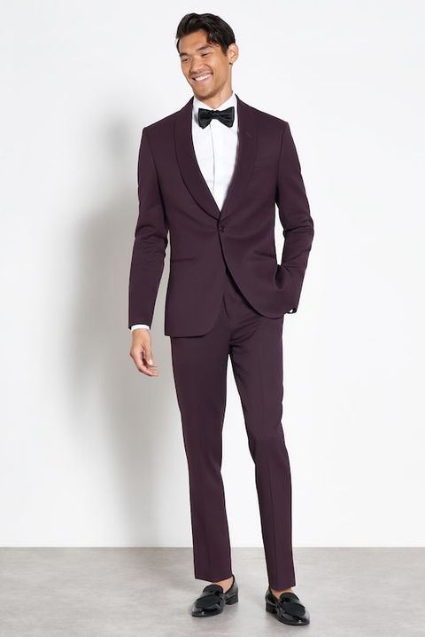 17 Best Prom Tuxedo and Suit Styles of 2022 - Cool Prom Outfits for Guys
