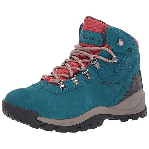 19 Cute Hiking Boots For Women 2022 - Stylish Hiking Boots