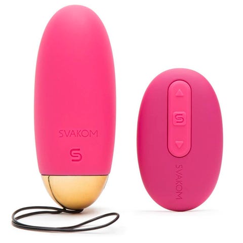 Vibrating butt plug for women