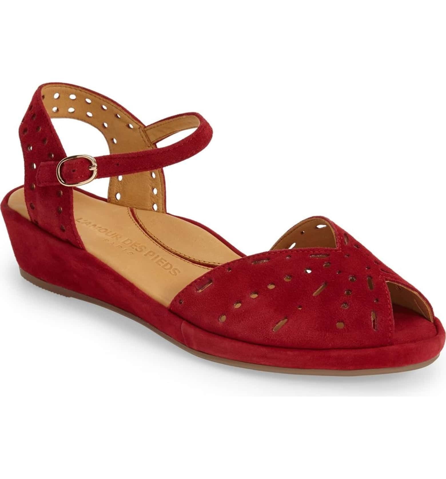 cute sandals comfortable