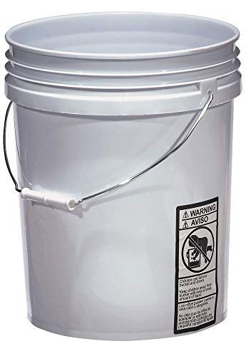 Warner 5-Gallon Plastic Bucket