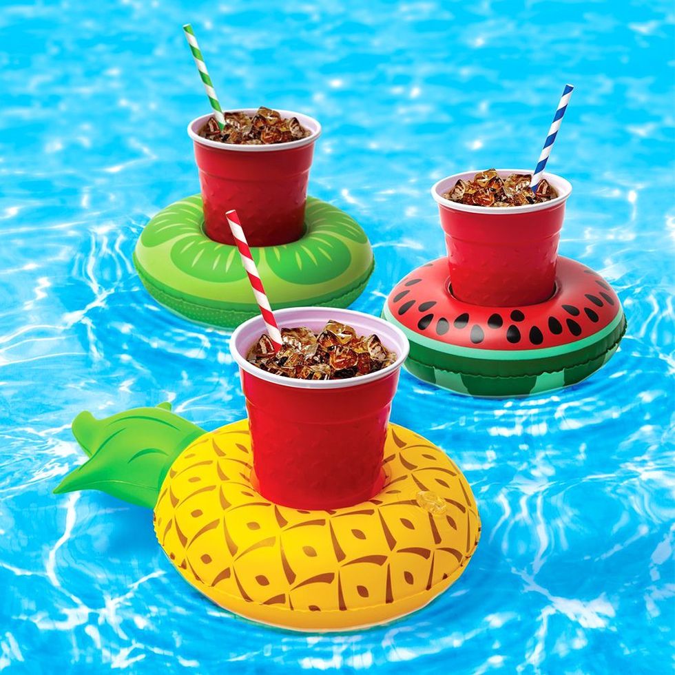 Top 10 Pool Party Must-Haves