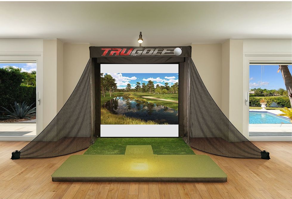 TruGolf Vista 8 S-Series Golf Simulator
