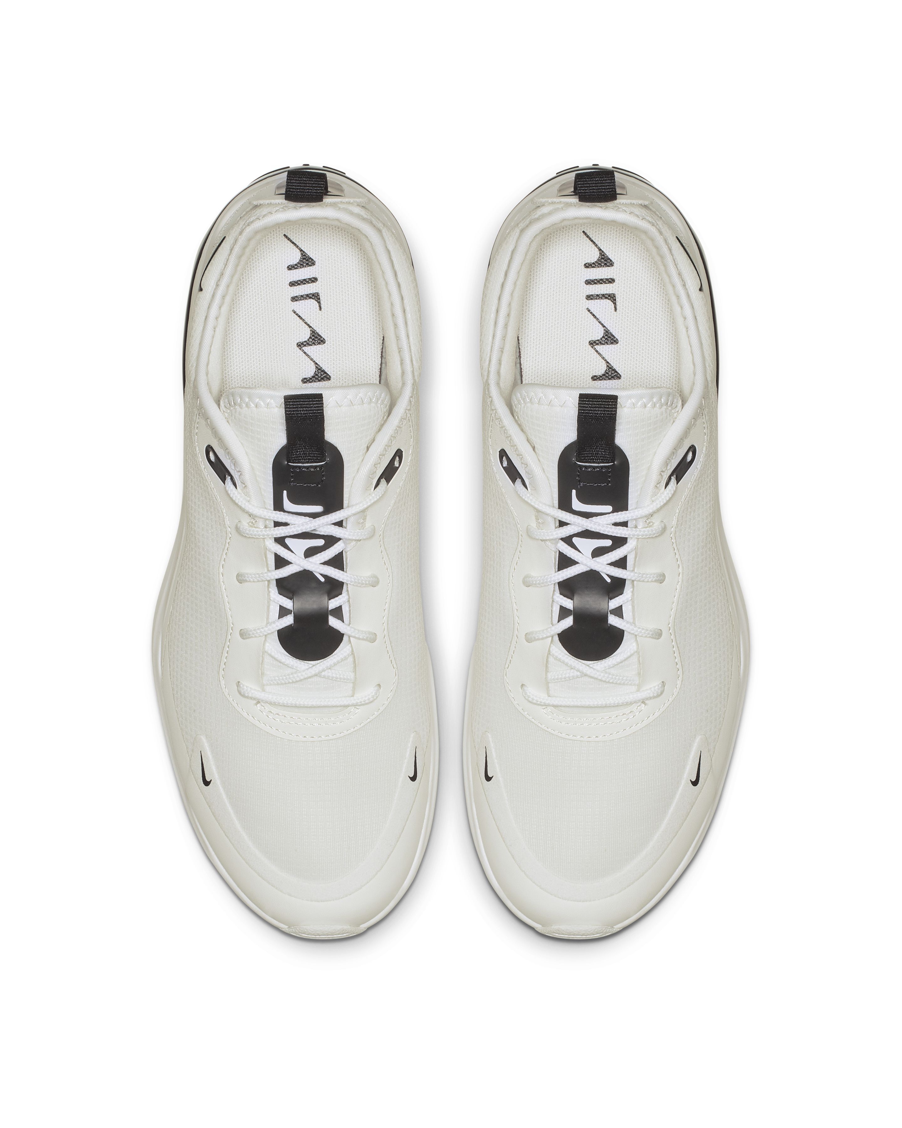 Shoe Nike Air Max Dia SE