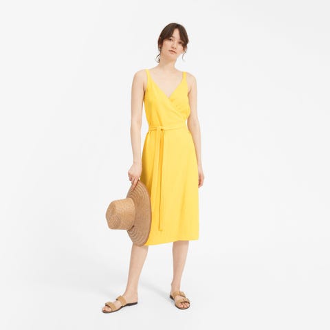 13 Comfortable Travel Dresses Perfect For Summer