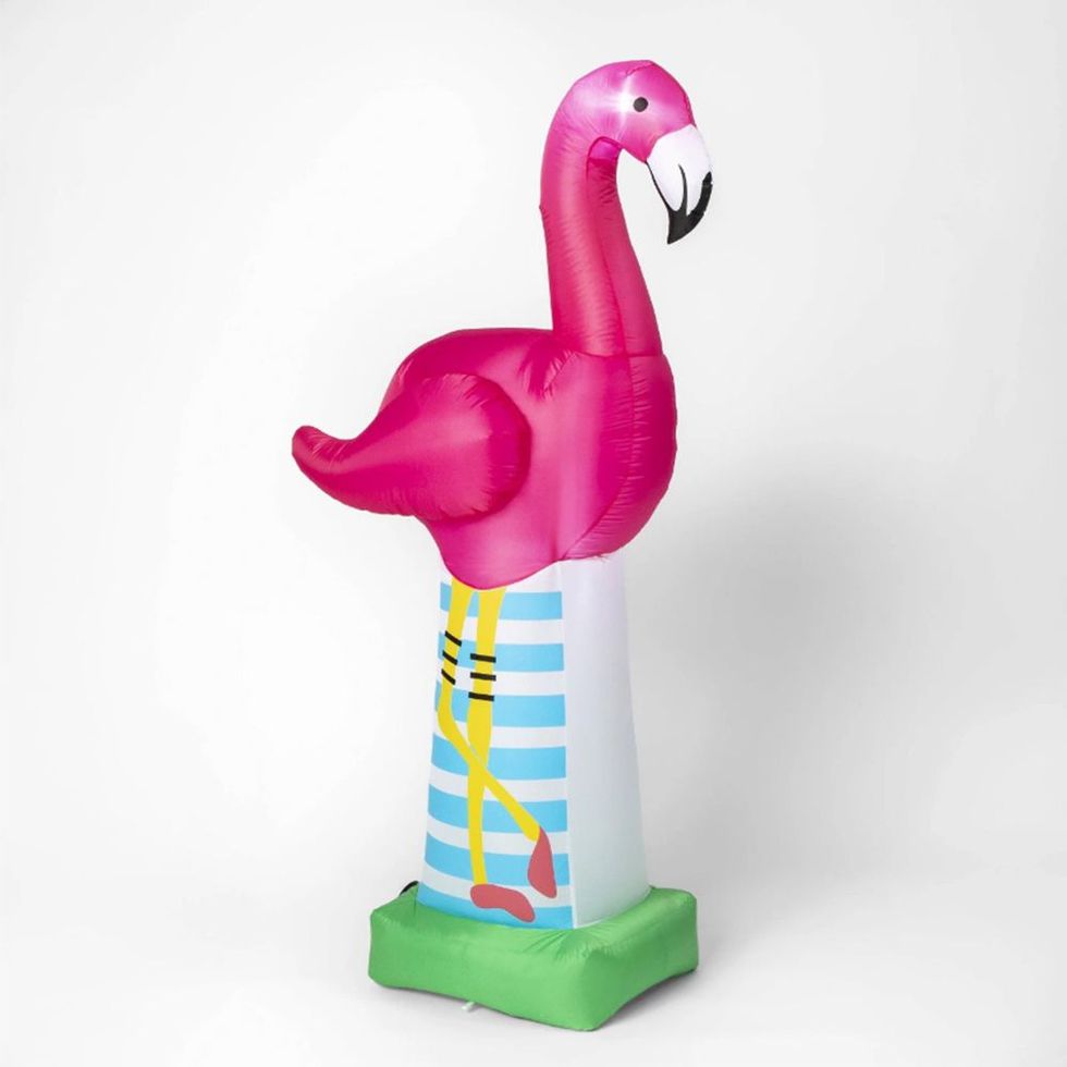 Sun Squad 6-Foot Self-Inflating Flamingo