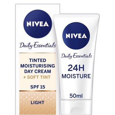 NIVEA Face Day Cream, Light Tinted Moisturiser, 50ml