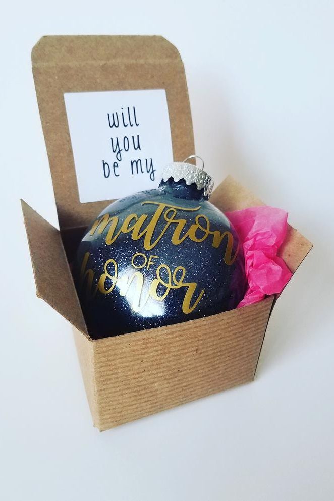 Maid of Honor Ornament