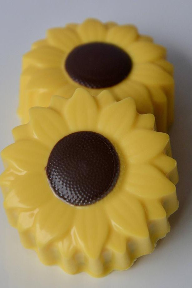 Sunflower Chocolate Covered Oreos