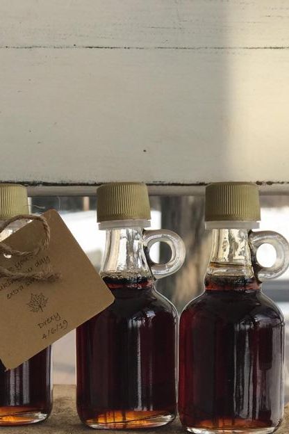 Personalized Maple Syrup Wedding Bottles