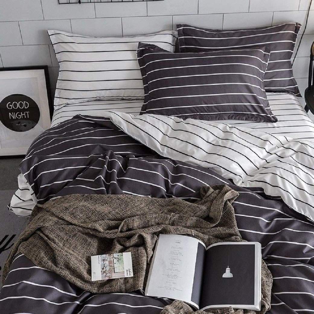 17 Best Dorm Bedding Sets For College, Best College Duvet Covers