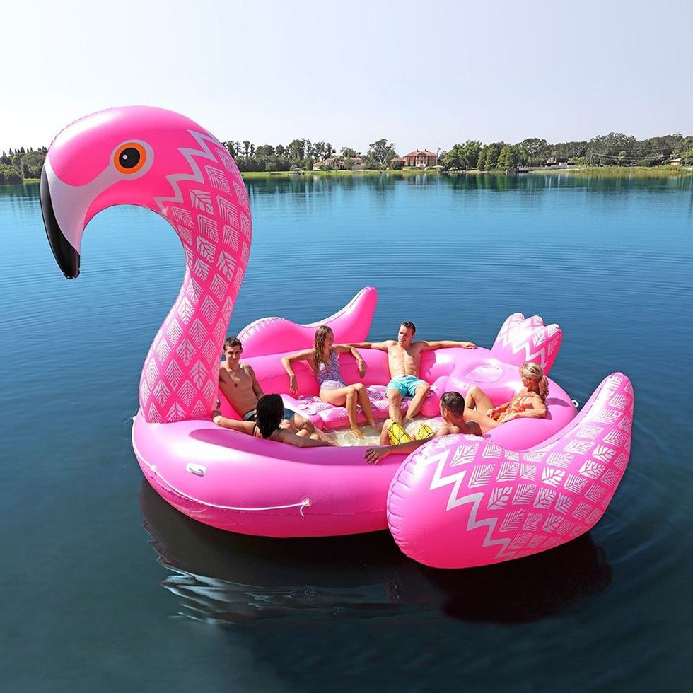 These Party Bird Island Floats Are So Giant They Can Fit Up to Six People