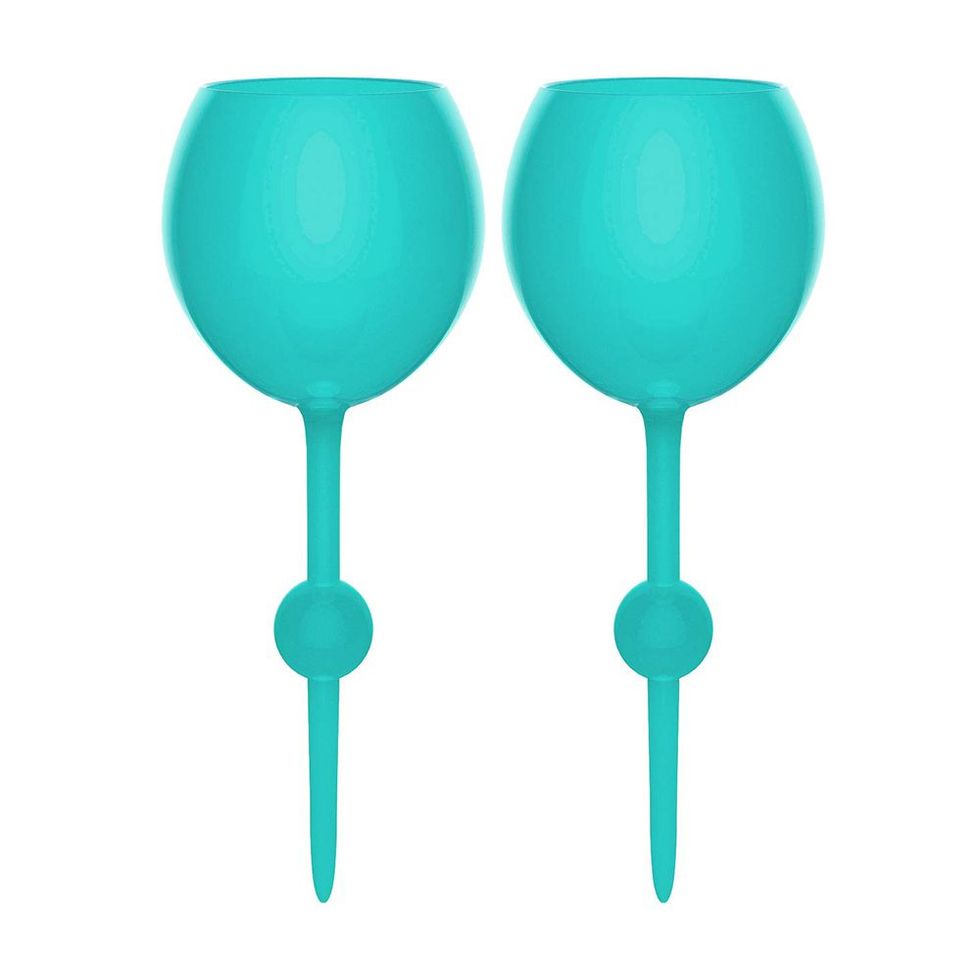 The Beach Glass floating wine glasses are perfect to take on holiday