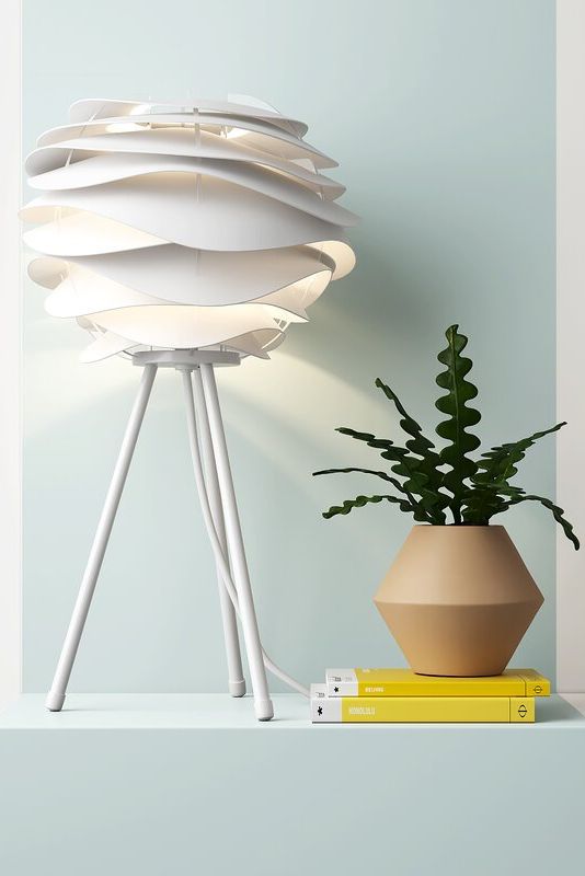 Valencia Tripod Table Lamp