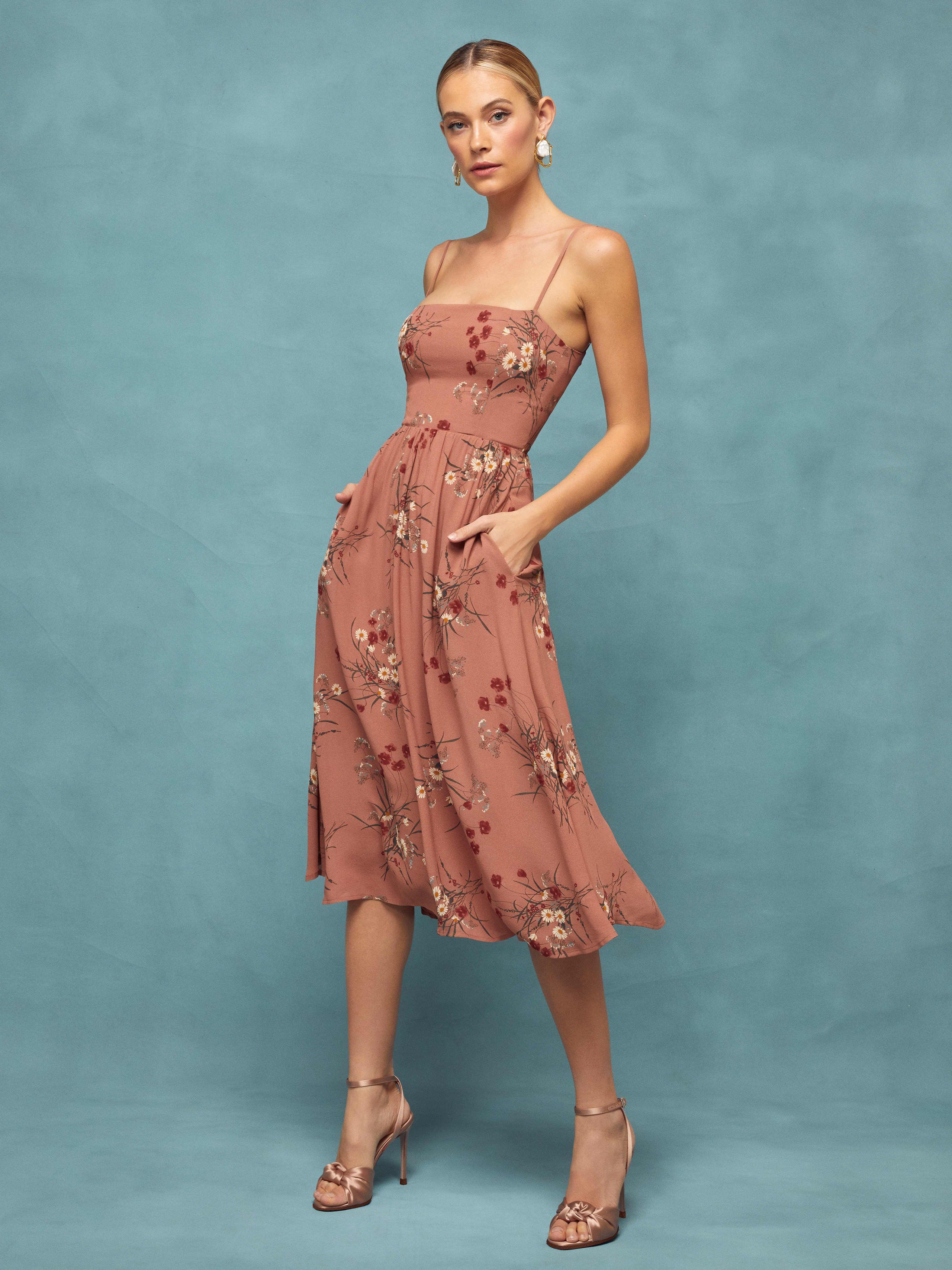 25 Fall Wedding Guest Dresses What To Wear To A Fall Wedding