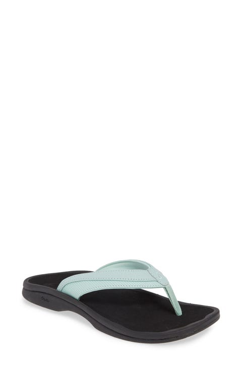 Olukai's Ohana Sandal Is $18 Off at Nordstrom's Anniversary Sale