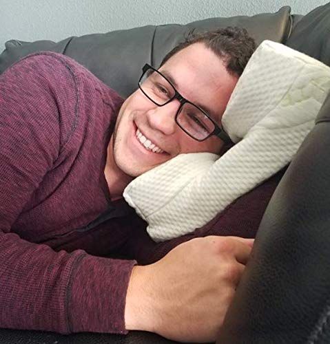 The LaySee Pillow 