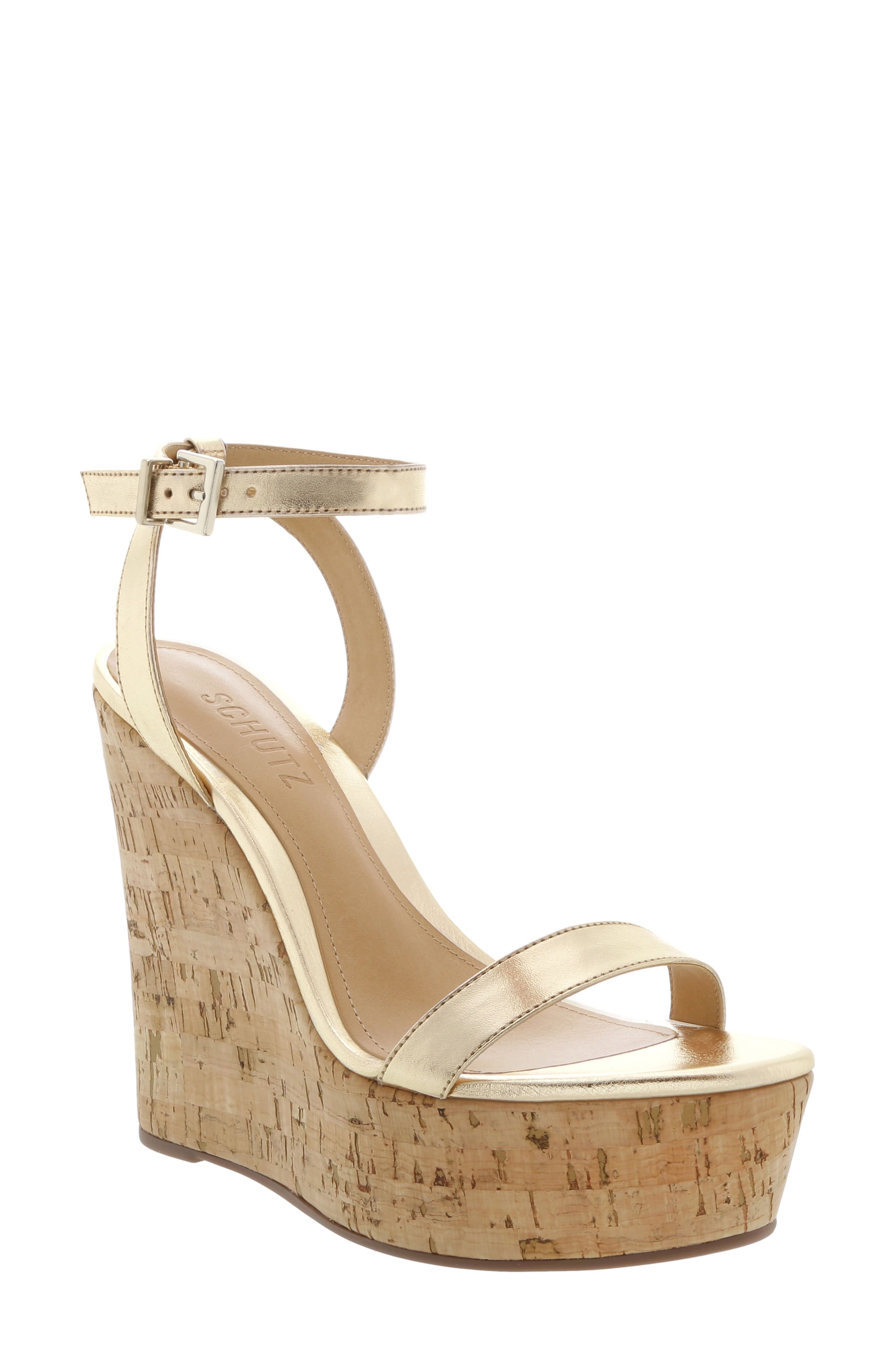 Shoes High-Heeled Sandals Platform High-Heeled Sandals About You Platform High-Heeled Sandal gold-colored elegant 