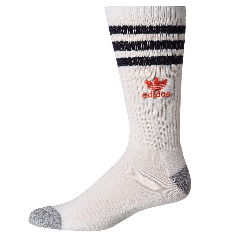 socks with adidas slides