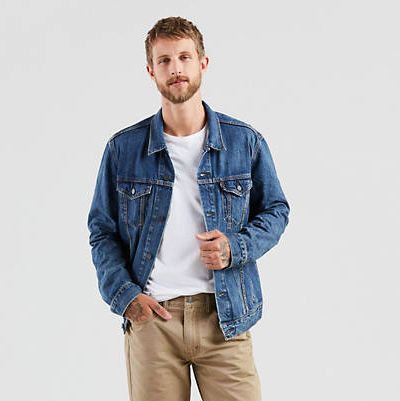 This Levi's Summer Sale has Huge Deals on Men's Jeans Right Now