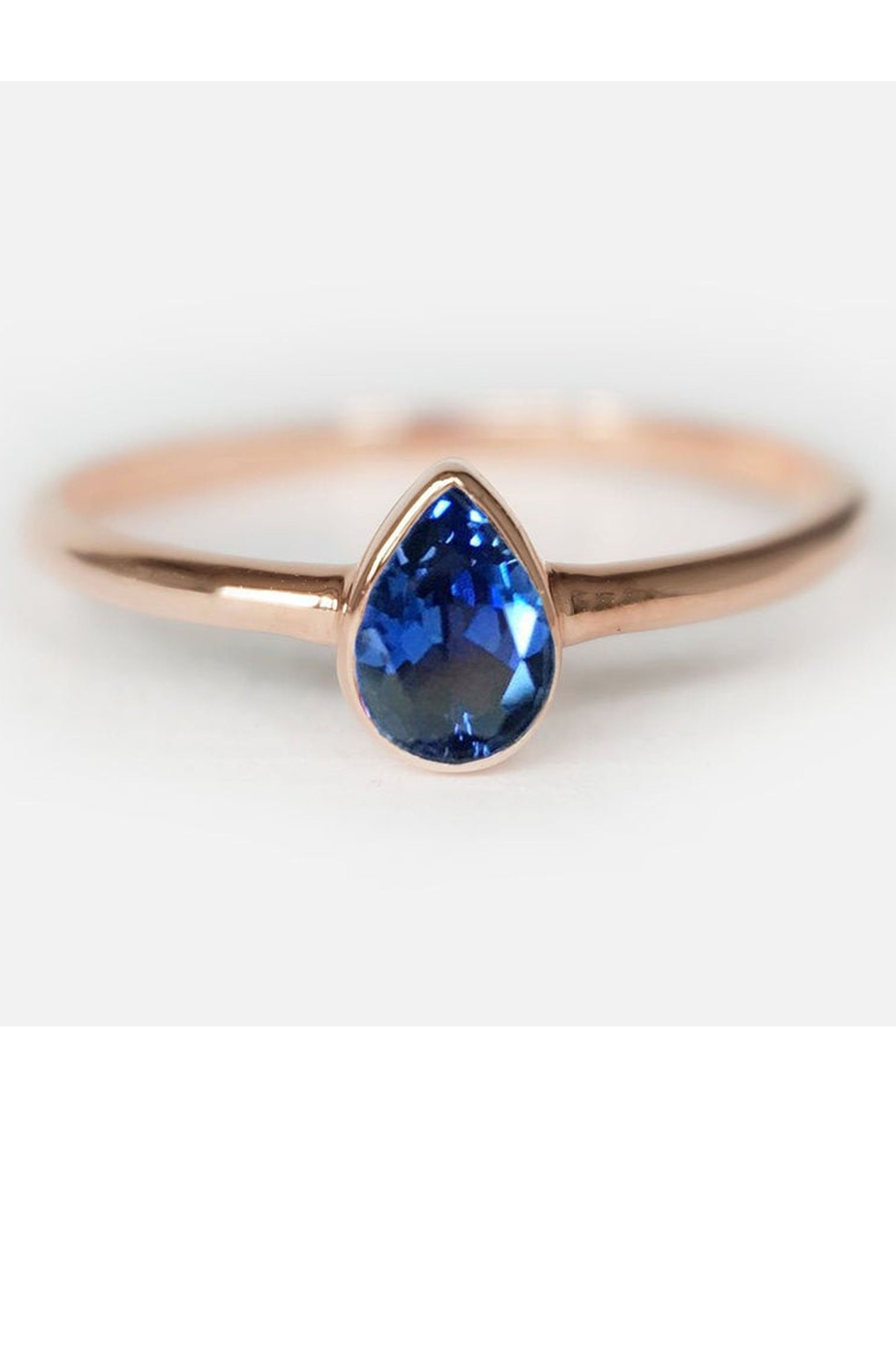 simple sapphire ring