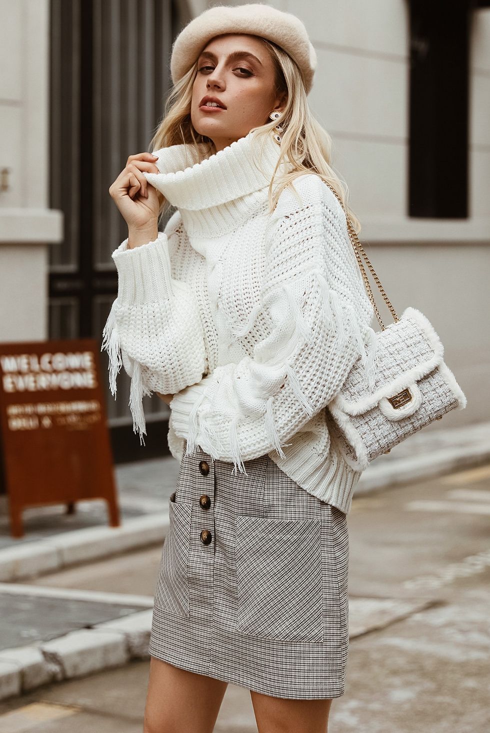 25 Cute Winter White Outfits — Winter White Fashion Trend 2019