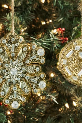Best Gold Christmas Ornaments - Gold Christmas Tree Decor