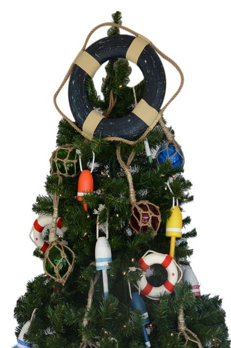 30 Unique Christmas Tree Topper Ideas - Best Ways to Top Holiday Trees