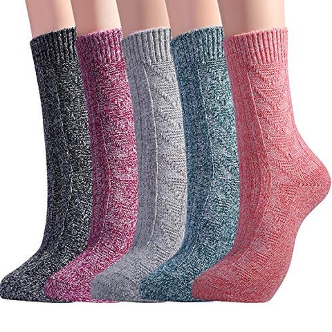 16 Best Wool Socks to Keep Feet Warm 2021, According to Reviewers