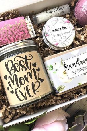 65 Best Birthday Gifts For Mom Great Birthday Present Ideas For Mothers