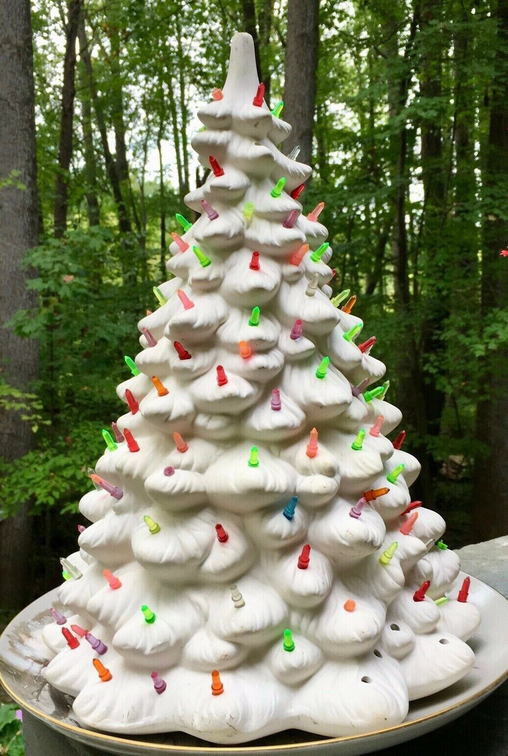 Vintage Holland MOLD Ceramic Christmas Tree Multi Color Pegs 17