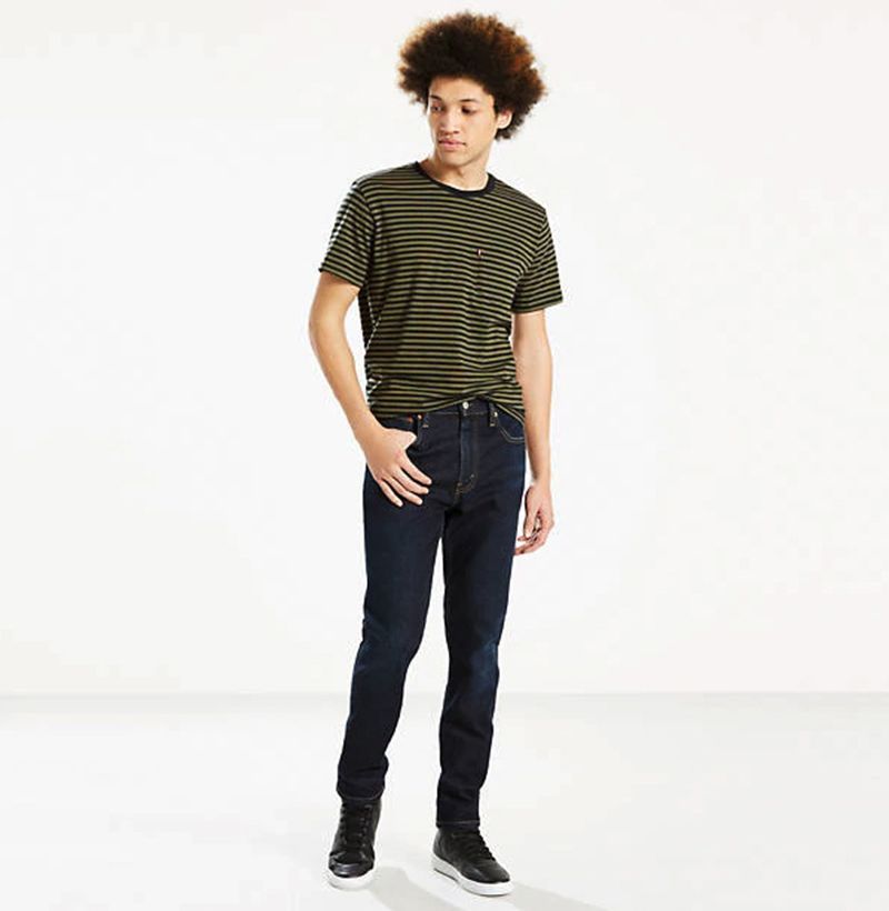 Levi's Massive Warehouse Sale Offers Up to 70% Off on Essentials
