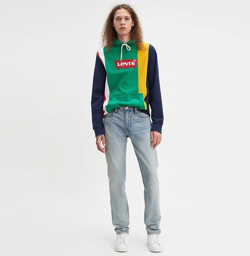 Levi's Massive Warehouse Sale Offers Up to 70% Off on Essentials