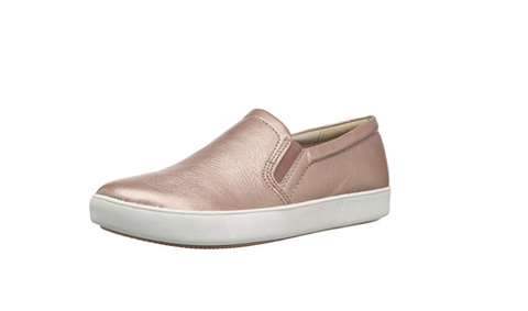 9 Best Shoes For Nurses Standing All Day 2020 Say Podiatrists