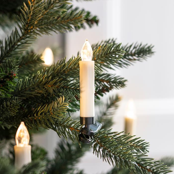 9 Ways The Uk S Christmas Decor Trends Have Changed In 10 Years
