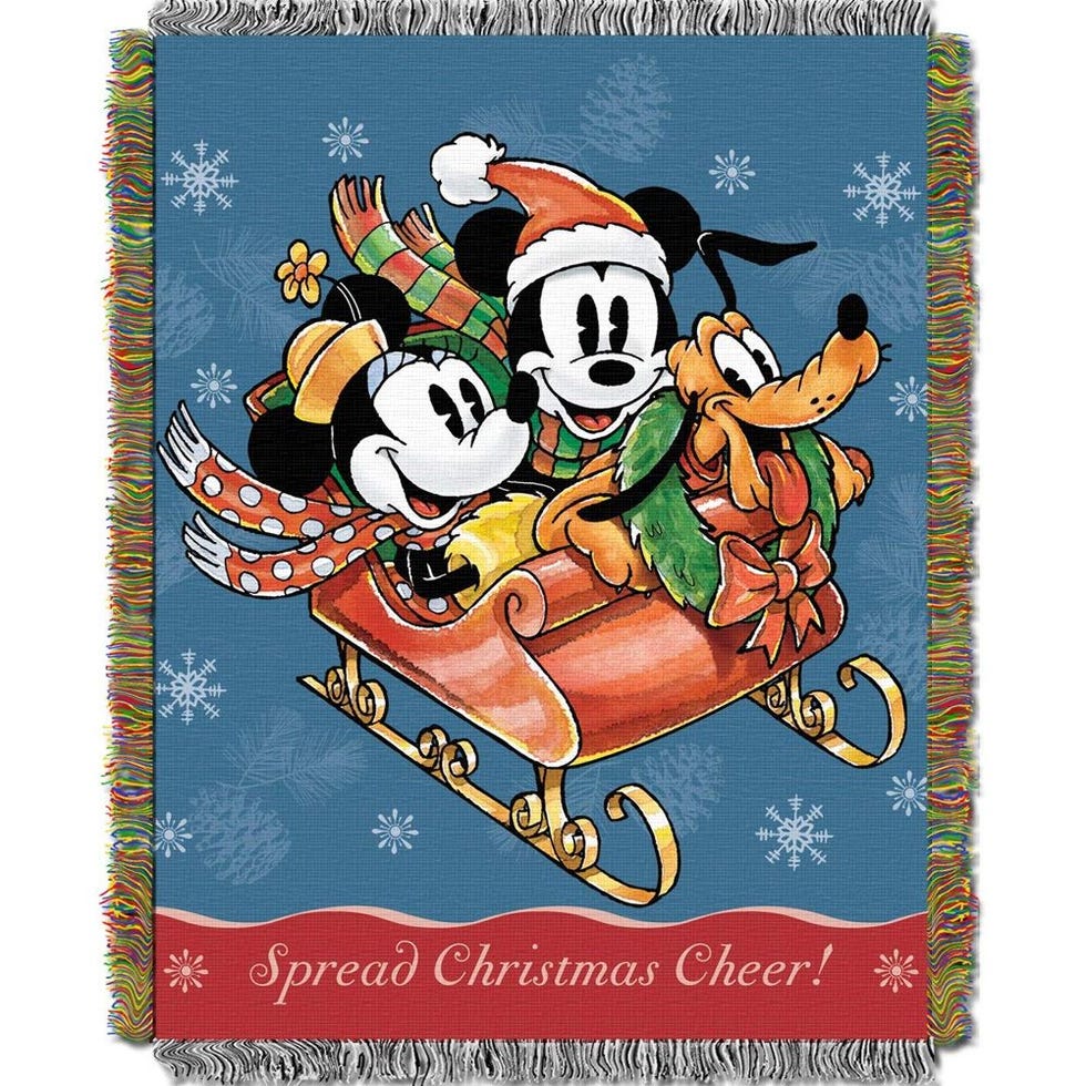 https://hips.hearstapps.com/vader-prod.s3.amazonaws.com/1572618544-disney-christmas-decorations-tapestry-throw-1572618525.jpg?crop=1xw:1xh;center,top&resize=980:*