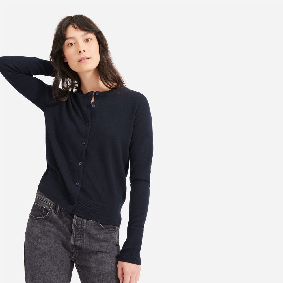 Everlane, One of Meghan Markle's Favorite Brands, Is Hosting a Cashmere ...