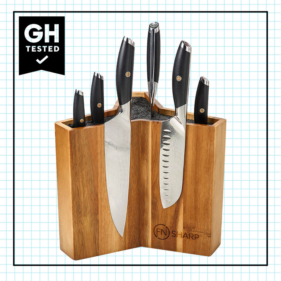 https://hips.hearstapps.com/vader-prod.s3.amazonaws.com/1574274080-gh-tested-f-n-sharp-knife-set-1-1574274014.png?crop=1xw:1xh;center,top&resize=980:*