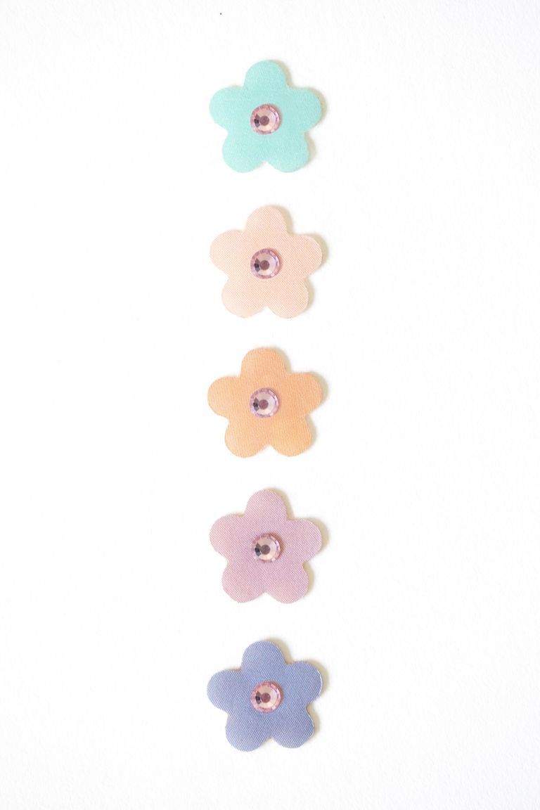 Squish Flower Power Acne Patches 