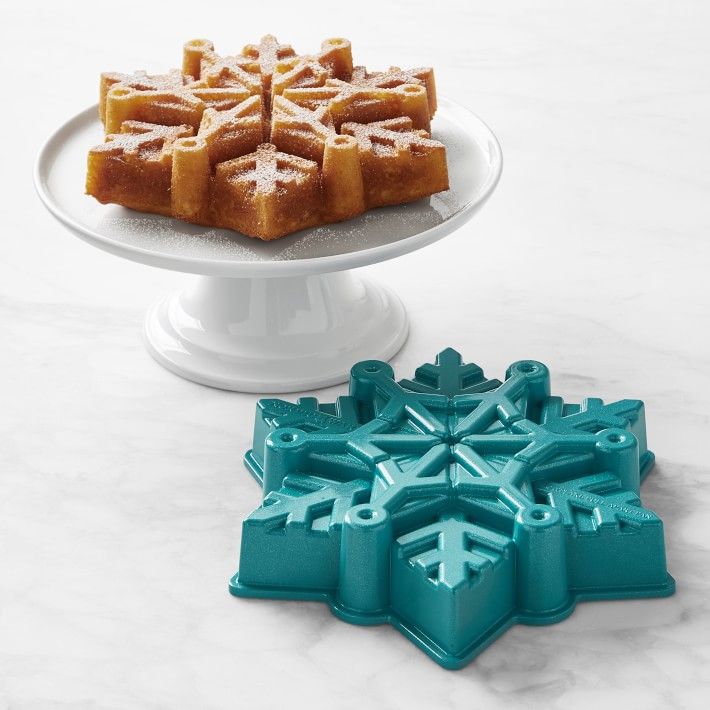 Disney's Frozen II Nordic Ware Frozen Snowflake Cake Pan