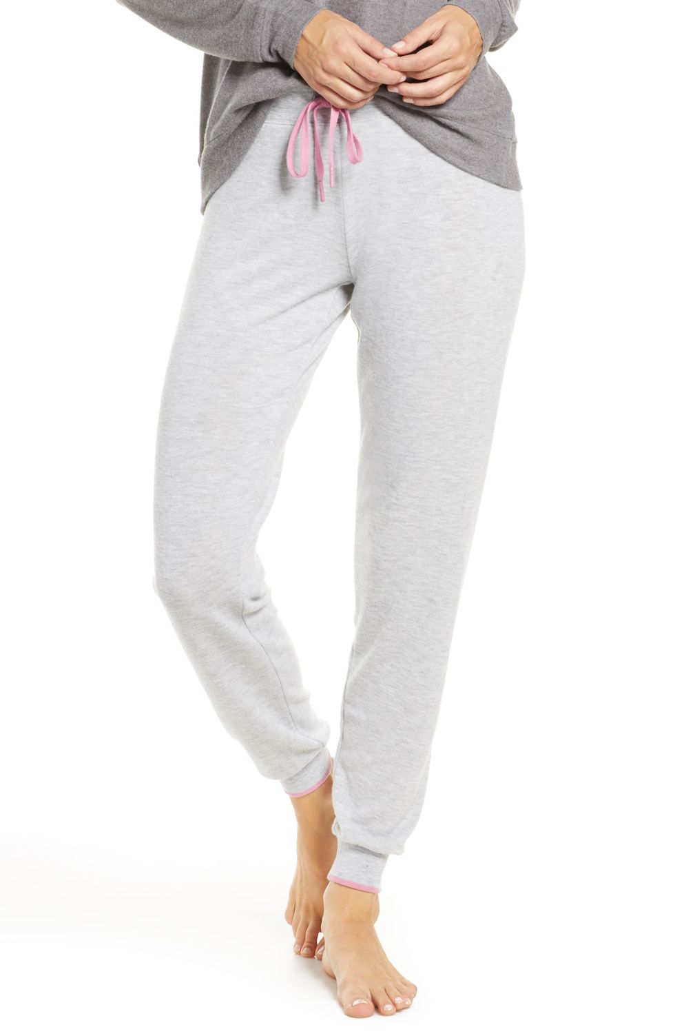 10 Most Comfortable Pajamas for Winter Nights In
