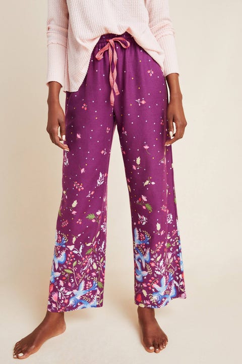 10 Most Comfortable Pajamas For Winter Nights In