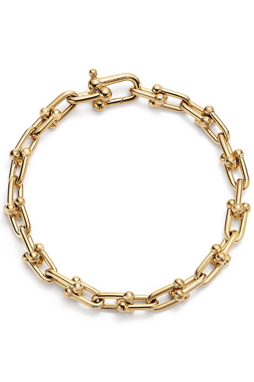 The Jewelry Trends That Will Be Everywhere in 2020 - Hoops to Buy