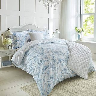 Holly Willoughby S Dunelm Bedding Collection Is Here