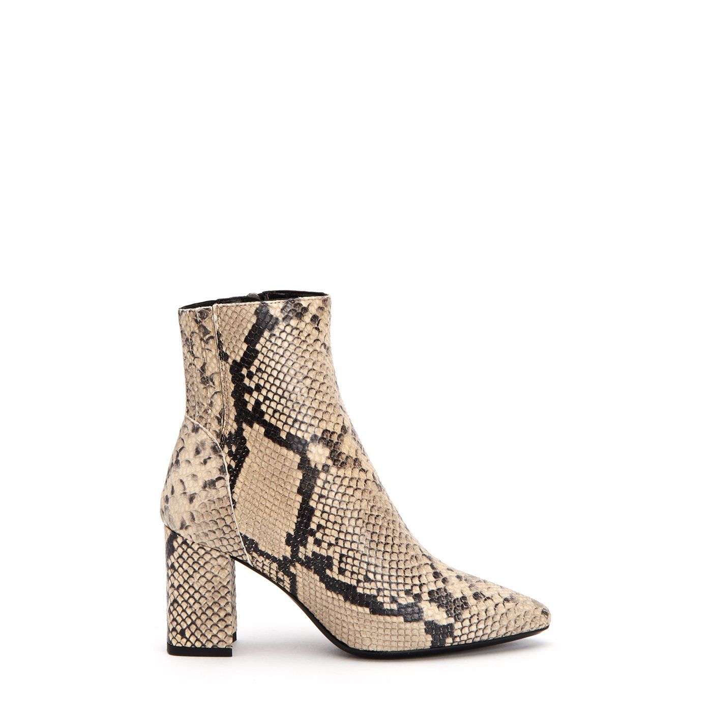 The Weekly Covet Favorite Winter Boots