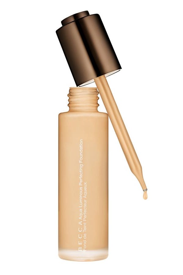 Aqua Luminous Perfecting Foundation