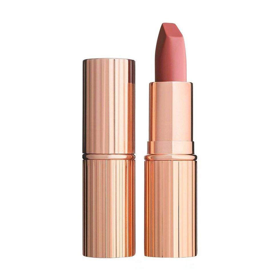 7 Best Nude Lipsticks — V Beauty