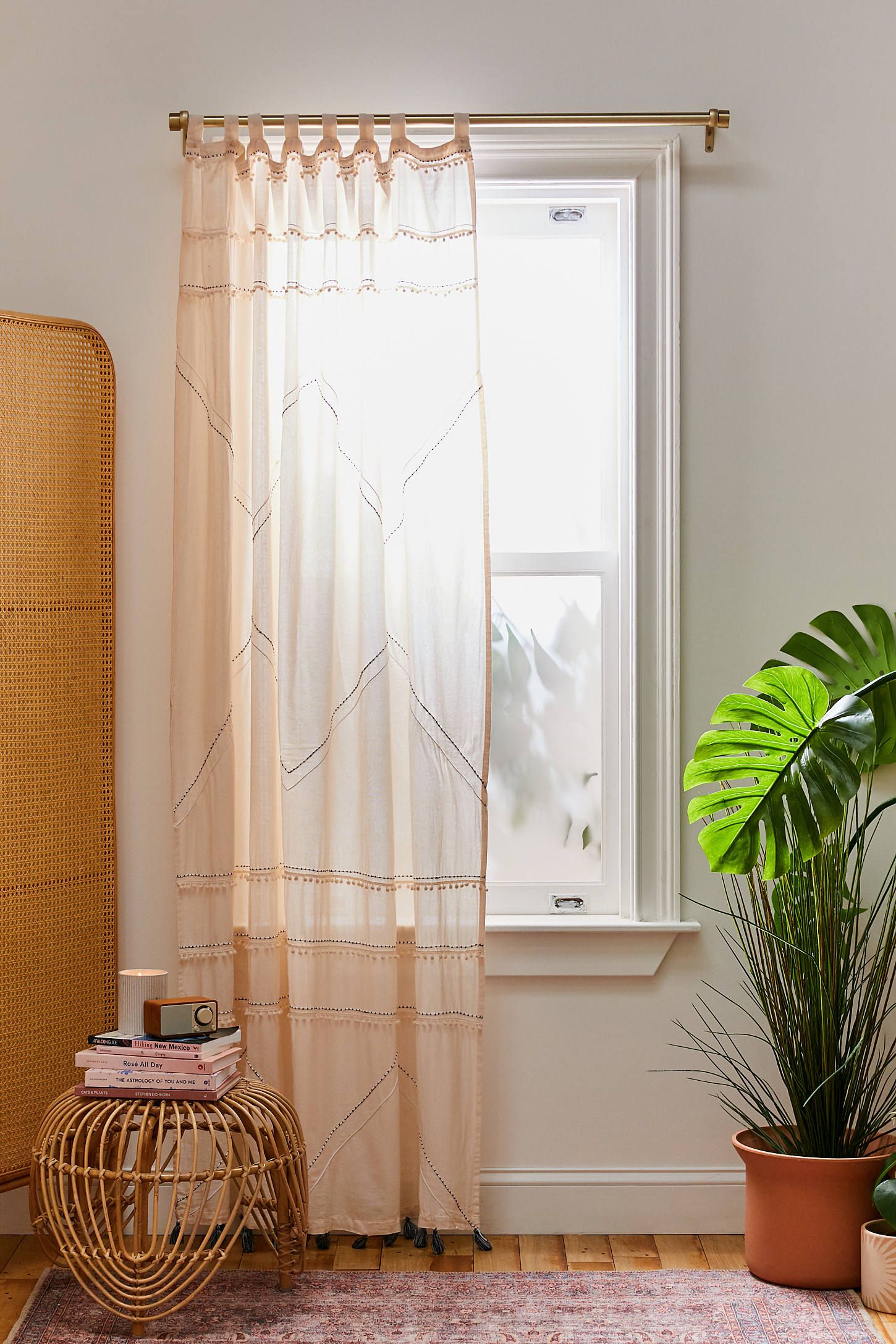 15 Best Bedroom Curtain Ideas Easy Ideas For Bedroom Window Treatments