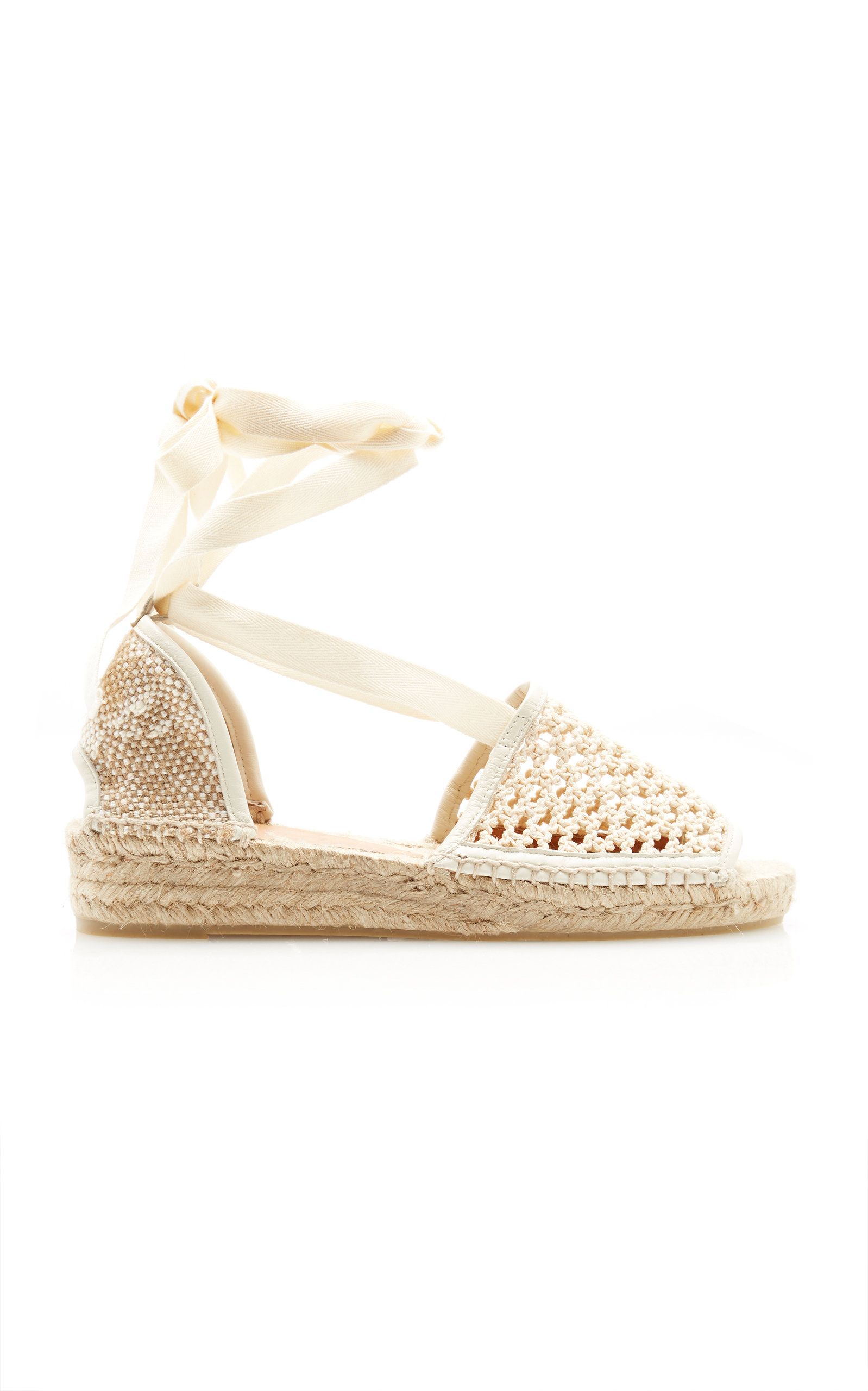 fancy sandals for beach wedding