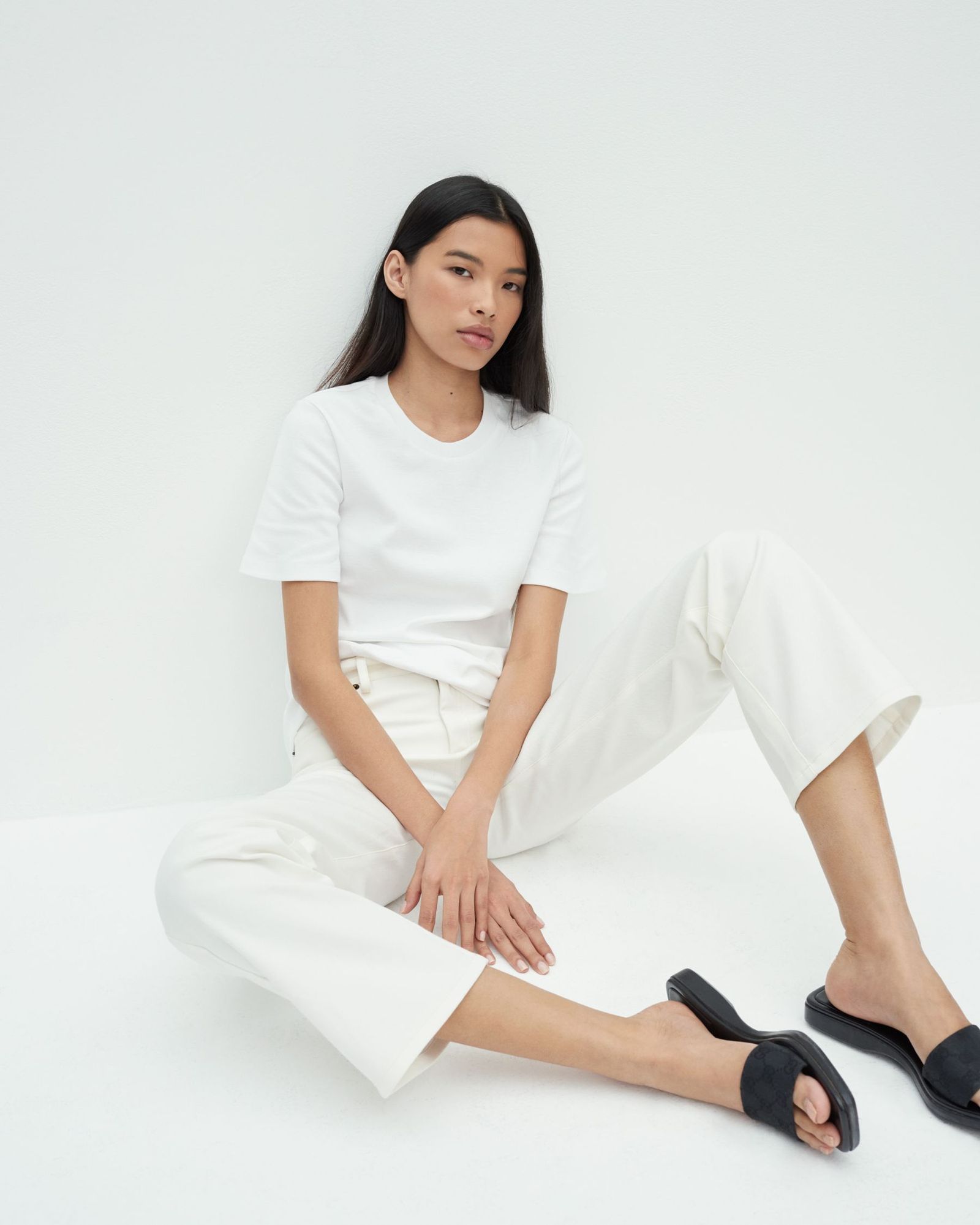 9 Best White T-Shirts for Women - Stylish White Tees for Women